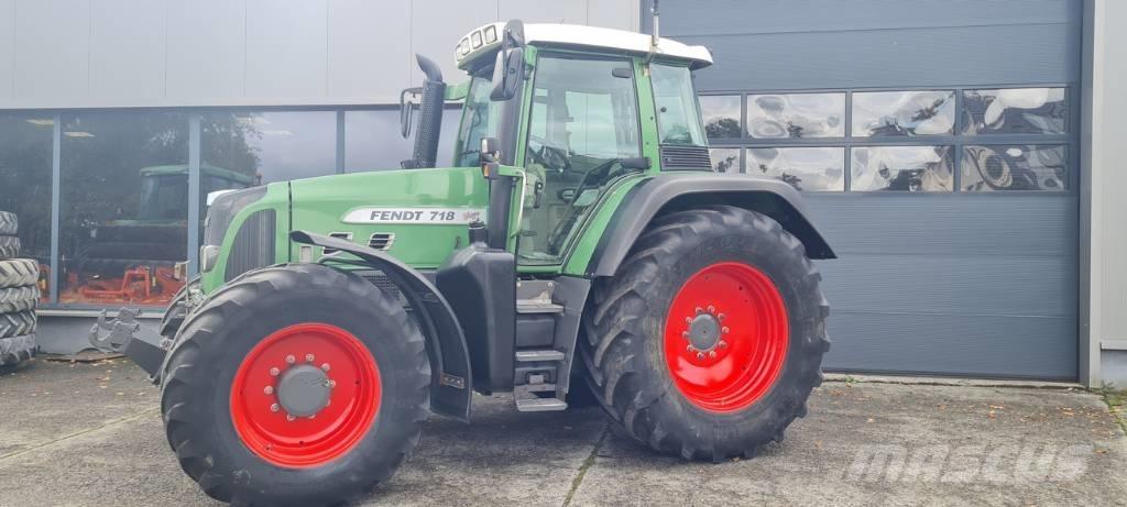 Fendt 718 Vario TMS 트랙터