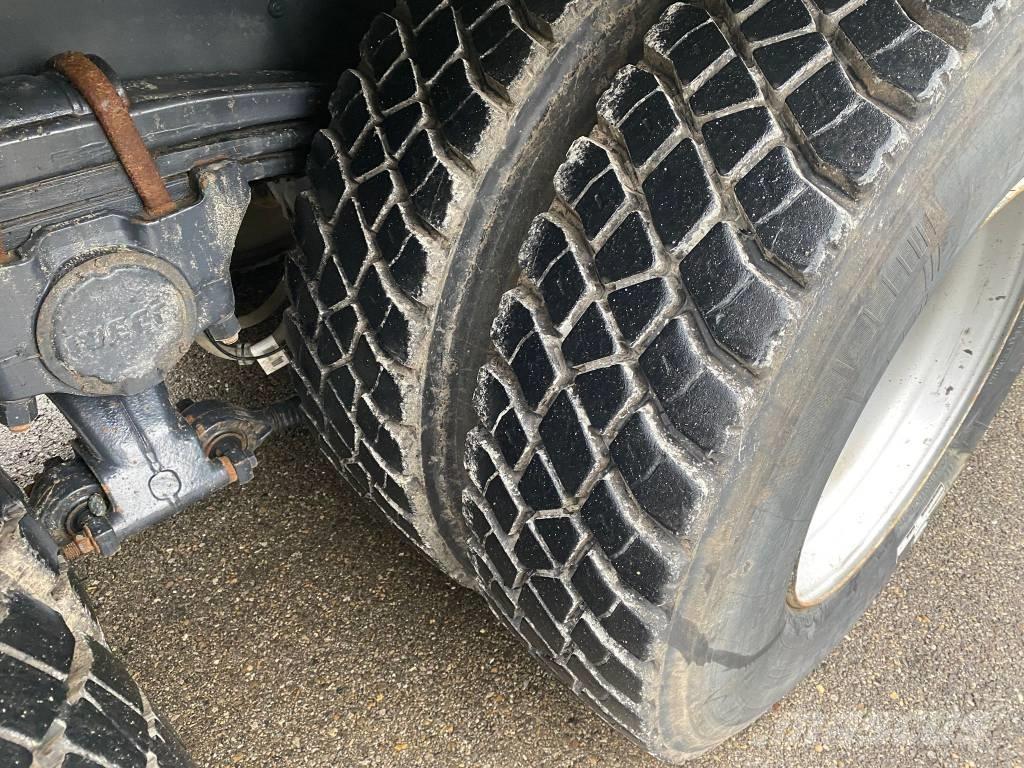 Iveco AD 410 T51 덤프 트럭