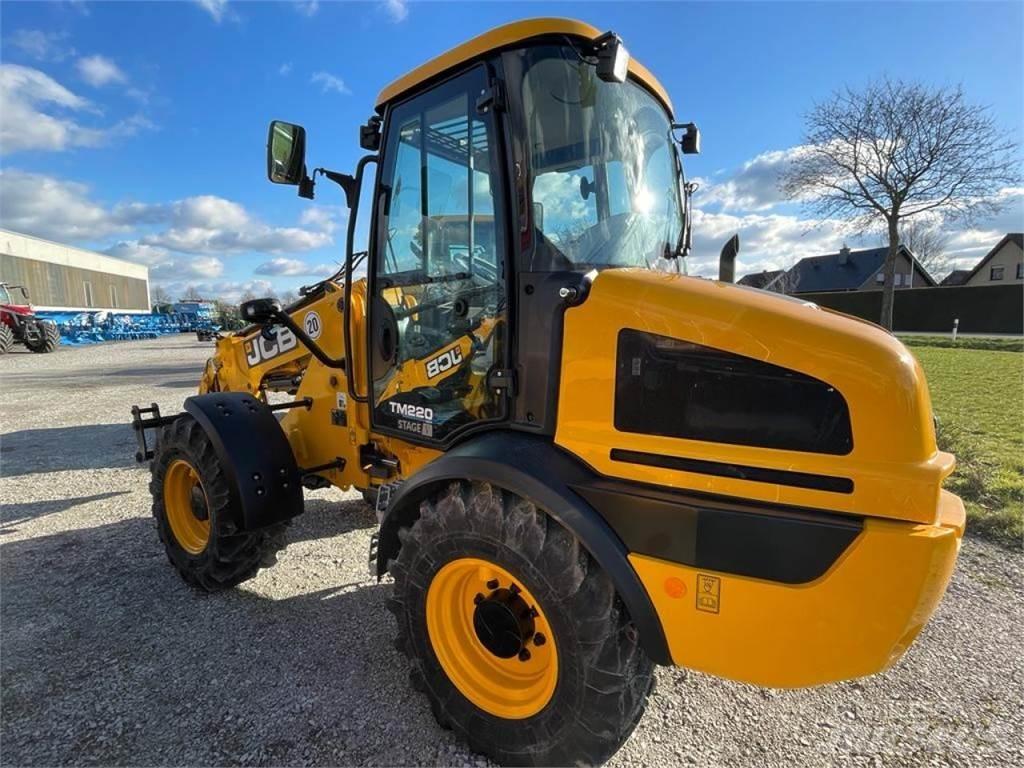 JCB TM 220 Agri  휠로우더