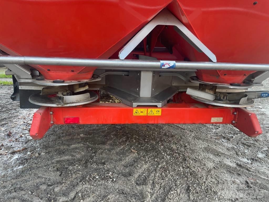 Kuhn Axis 40.1 미네랄 살포기