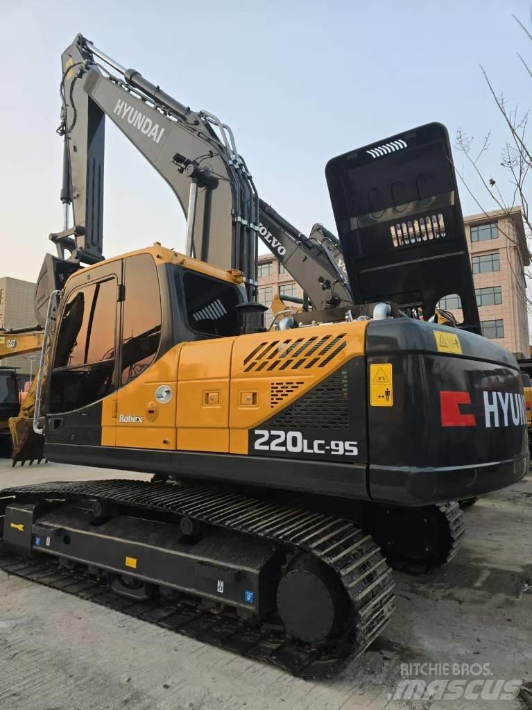Hyundai 220—9S 대형 굴삭기 29톤 이상