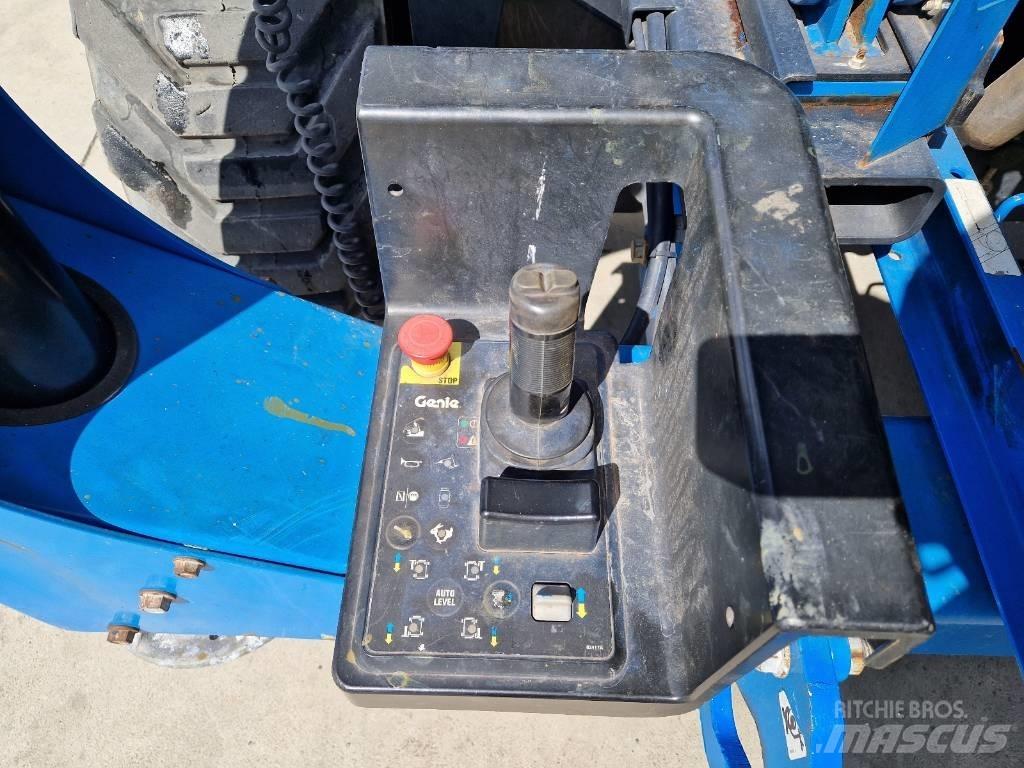 Genie GS 4390  RZ111 가위형 리프트