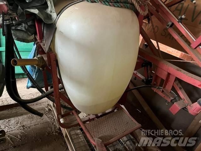 Hardi 600 탑재형 분무기