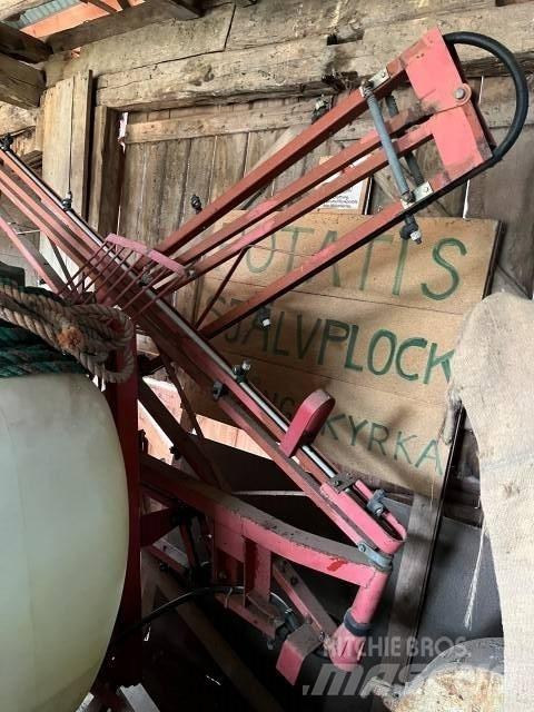 Hardi 600 탑재형 분무기