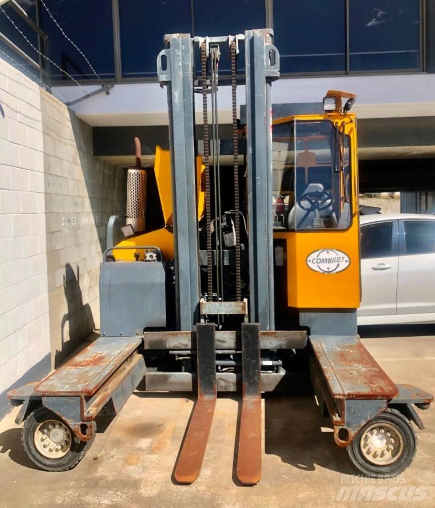 Combilift C4000 사이드로더