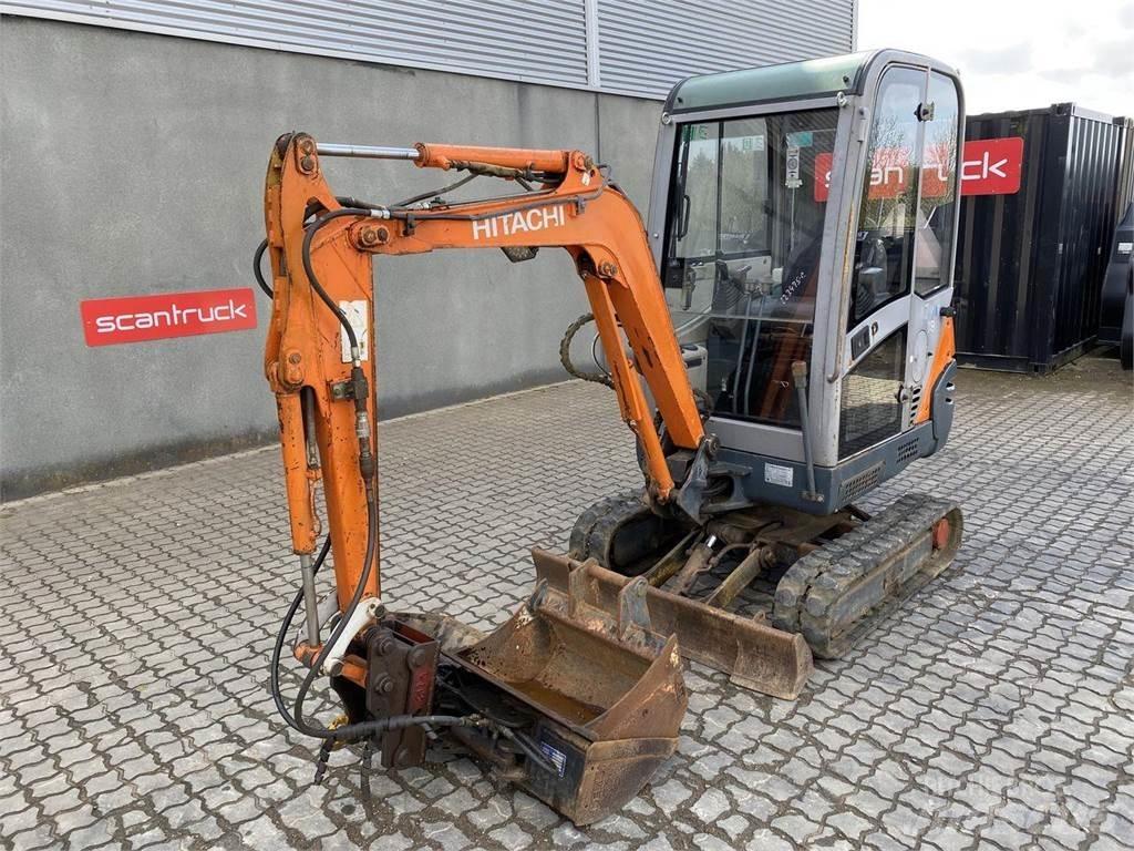 Hitachi ZX18  휠 굴삭기