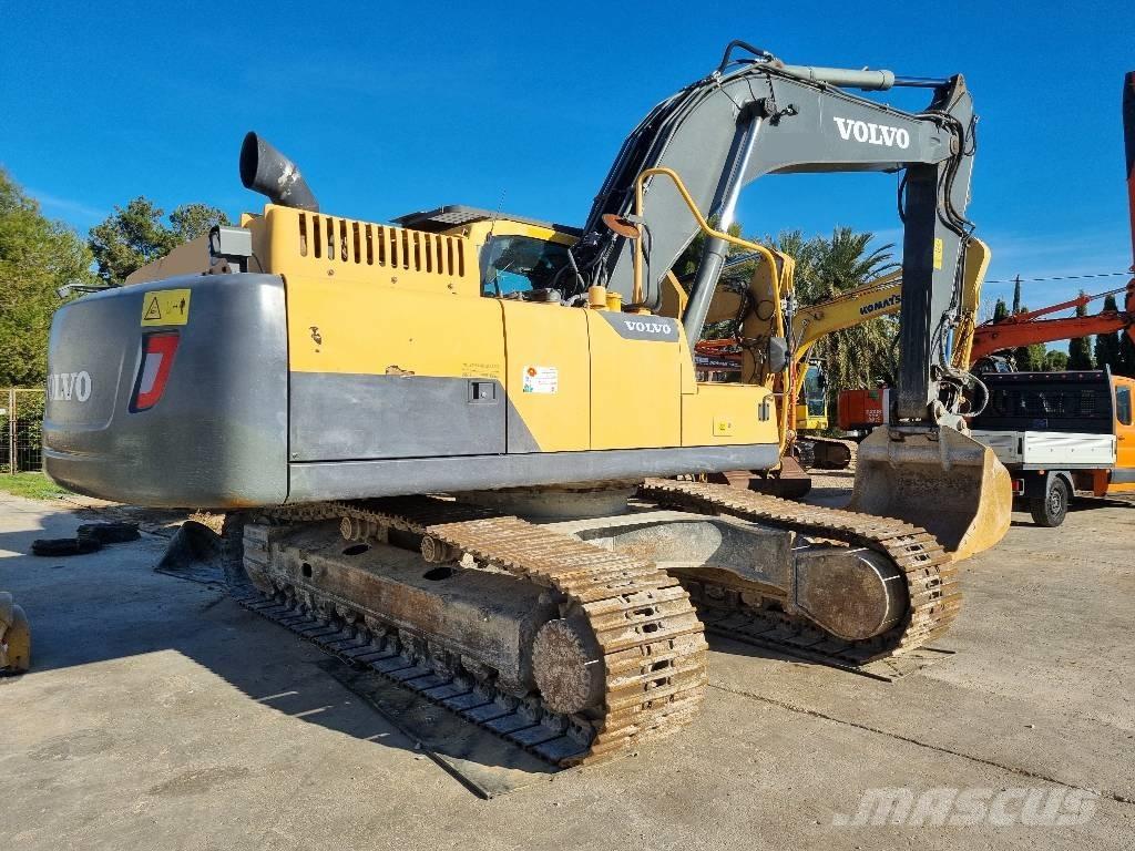 Volvo EC300DNL 대형 굴삭기 29톤 이상