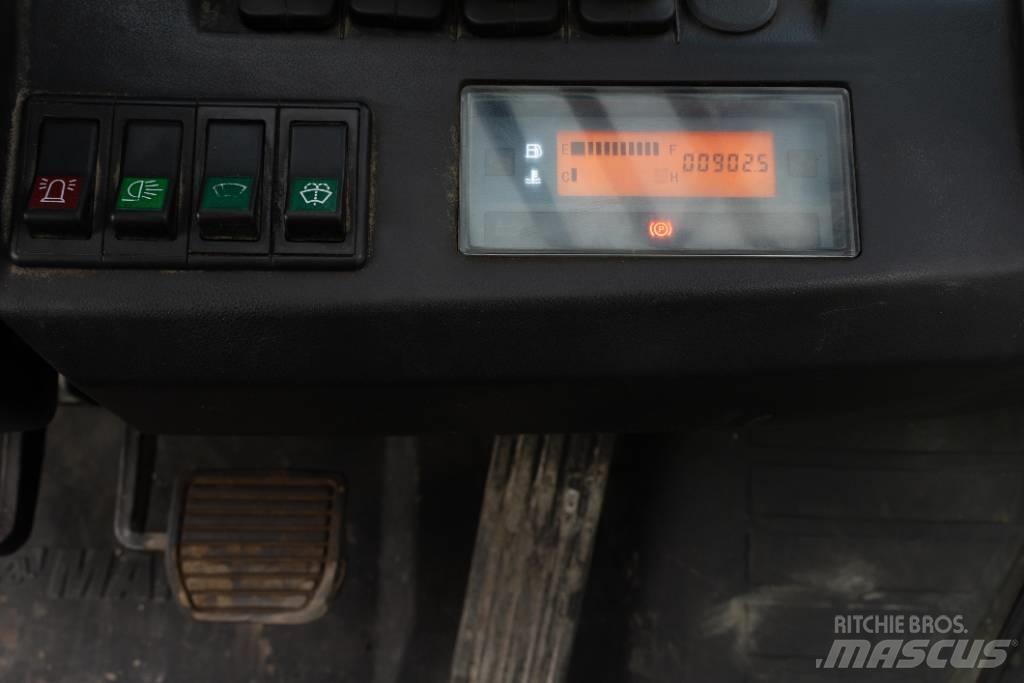 Manitou MI 25 D 디젤 지게차