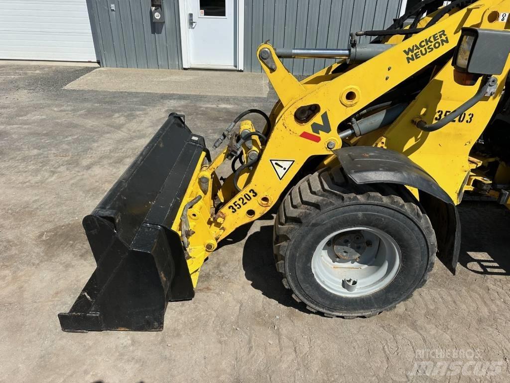 Wacker Neuson WL 30  휠로우더