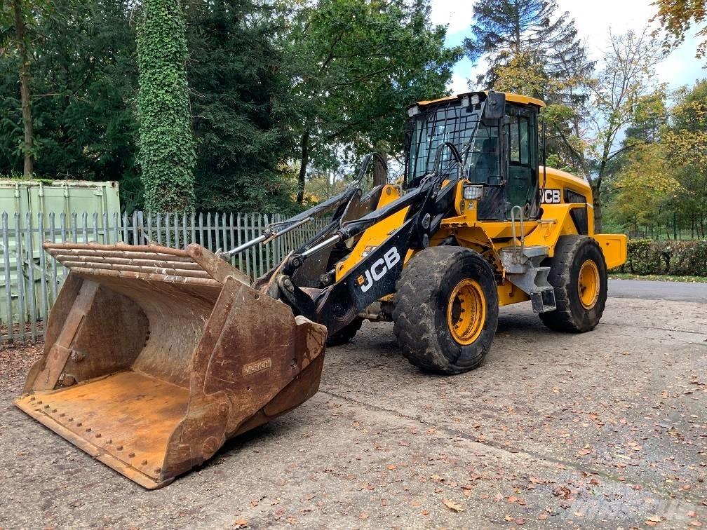JCB 437 HT  휠로우더