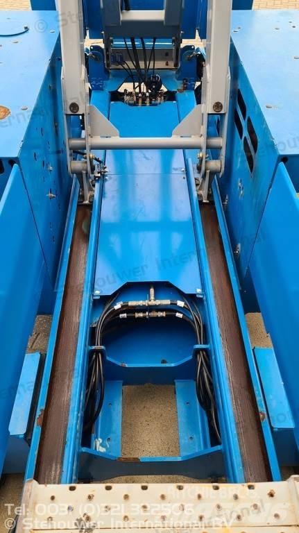 Genie GS2669RT 가위형 리프트