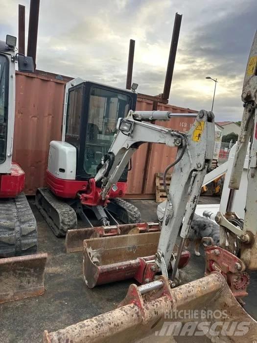 Takeuchi TB 23 R 소형 굴삭기 7톤 미만