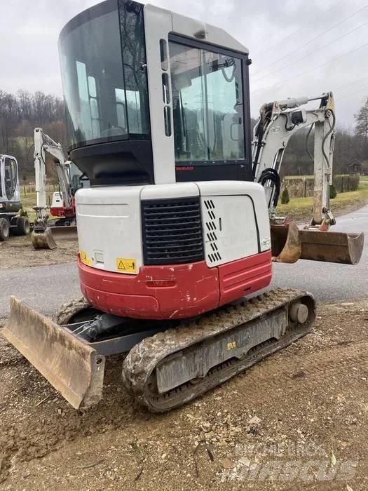 Takeuchi TB 23 R 소형 굴삭기 7톤 미만