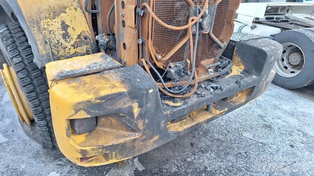 Volvo L90E  휠로우더