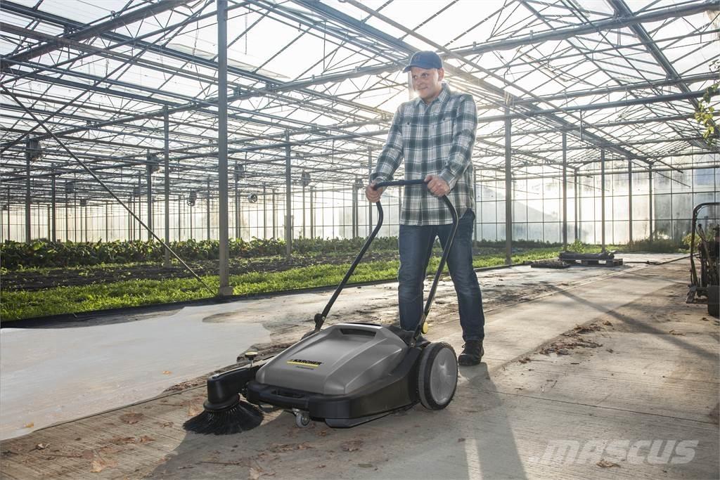 Kärcher KM 70/20 C 도로 청소차