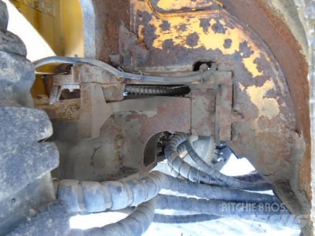 JCB LTL30 험지용 트럭