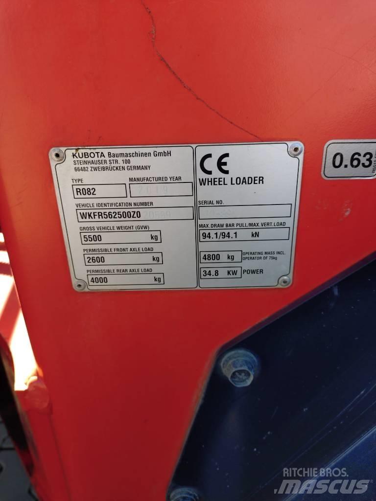 Kubota R 082  휠로우더