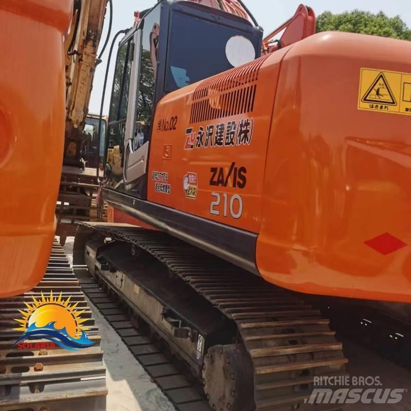 Hitachi ZX 210 대형 굴삭기 29톤 이상