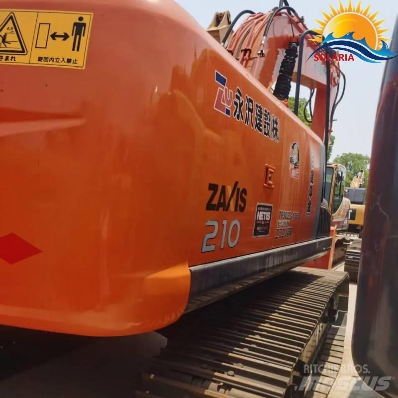 Hitachi ZX 210 대형 굴삭기 29톤 이상