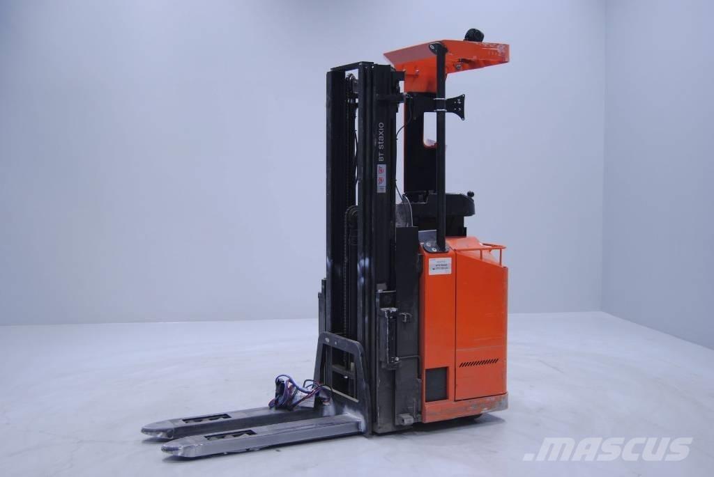 Toyota SSE135L 보행식 리치 지게차