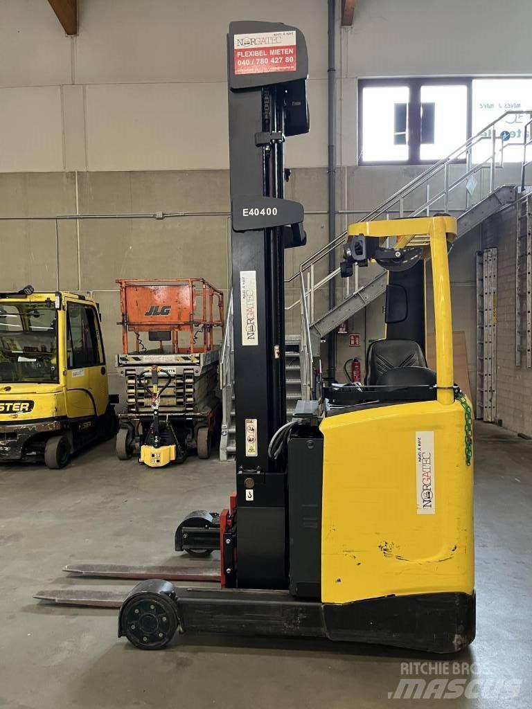 Hyster R1.6 리치 트럭