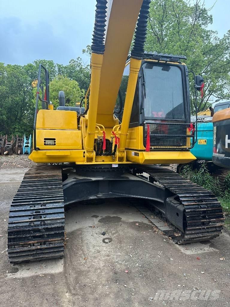Komatsu PC 200-8 대형 굴삭기 29톤 이상