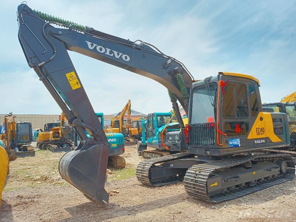 Volvo EC 140 중형굴삭기 7톤-28톤