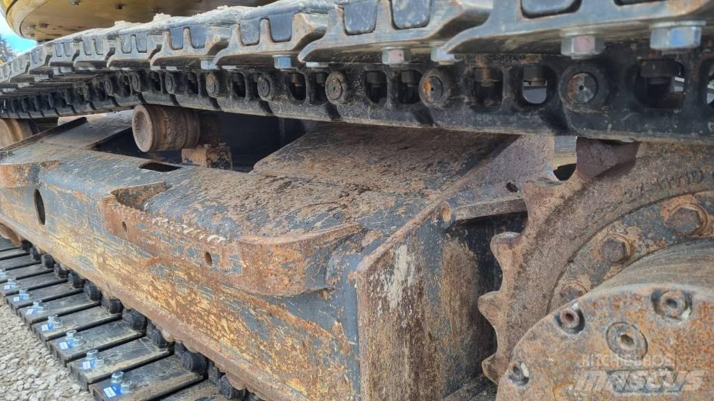 Komatsu PC 138 US-11 대형 굴삭기 29톤 이상