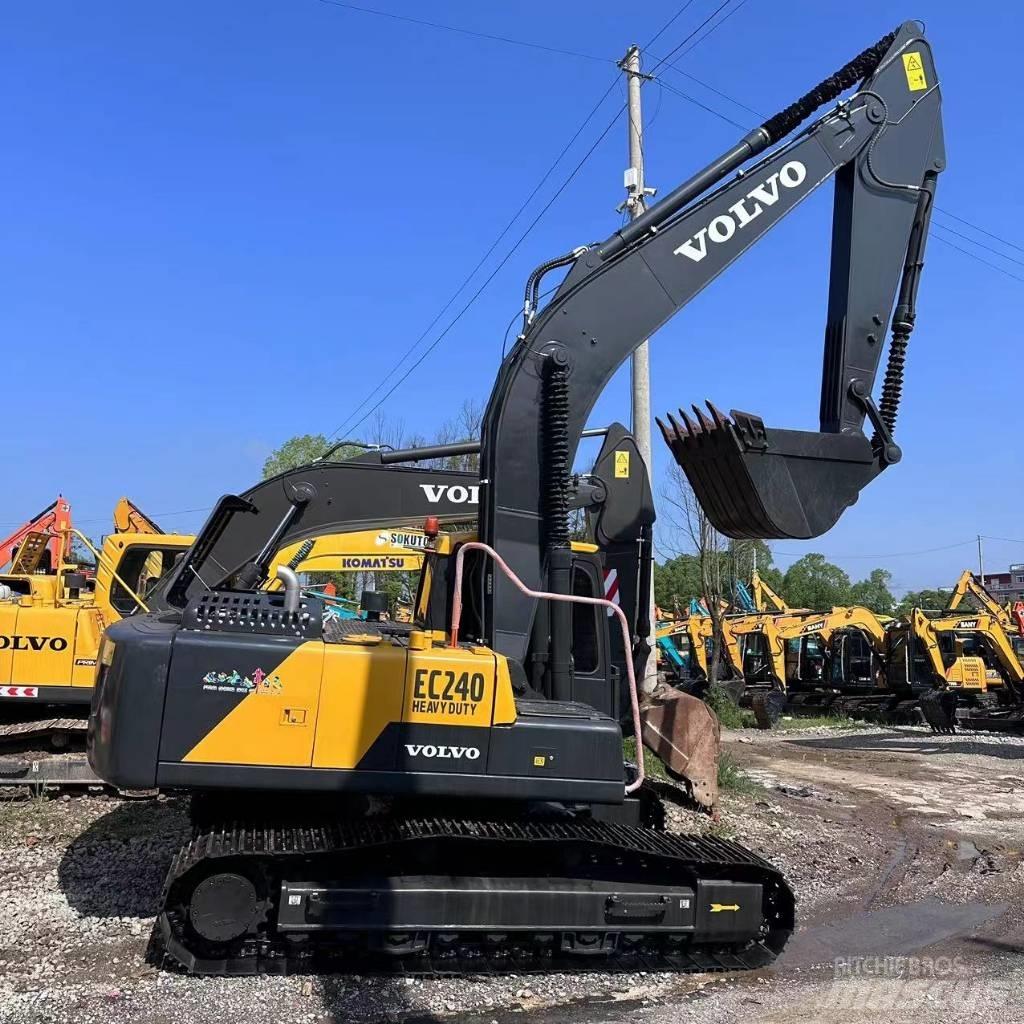 Volvo EC 240 대형 굴삭기 29톤 이상