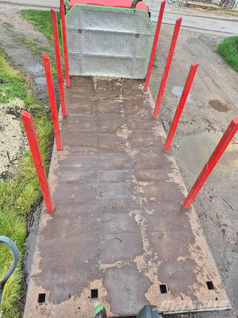 MAN TGA 26.430 목재 트럭