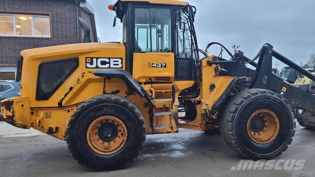 JCB 437 HT  휠로우더
