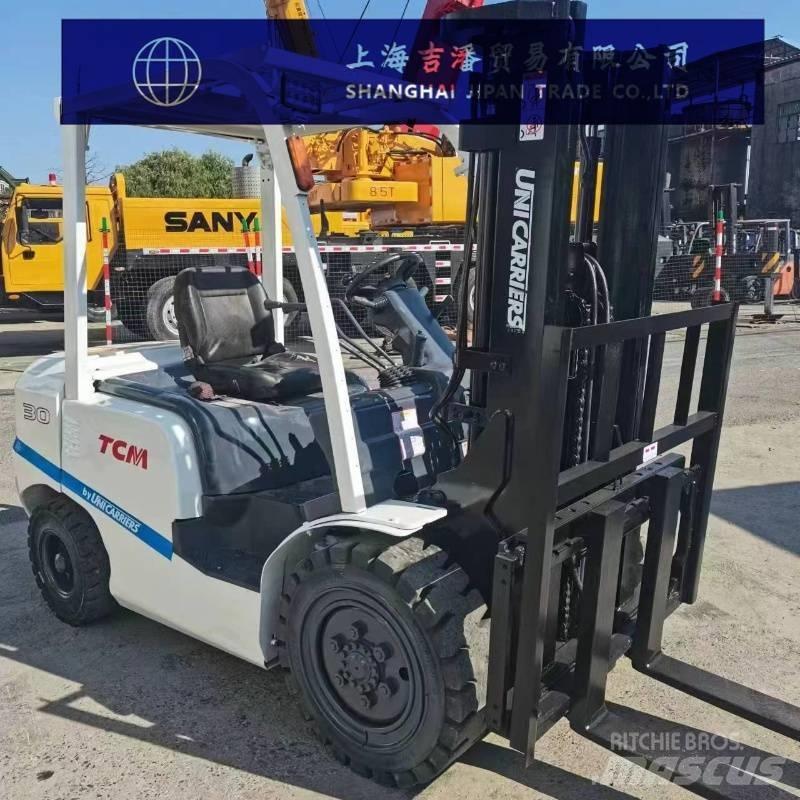 TCM FD 30 디젤 지게차