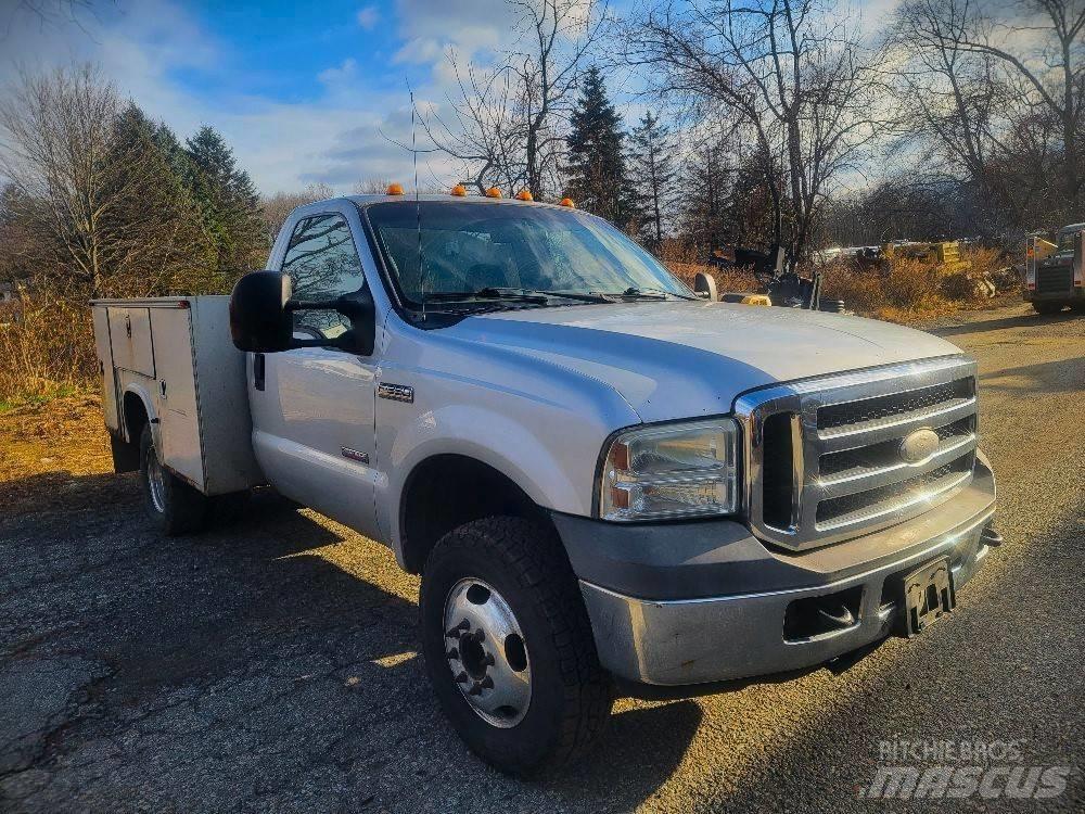 Ford F 350 XLT 픽업/드롭사이드