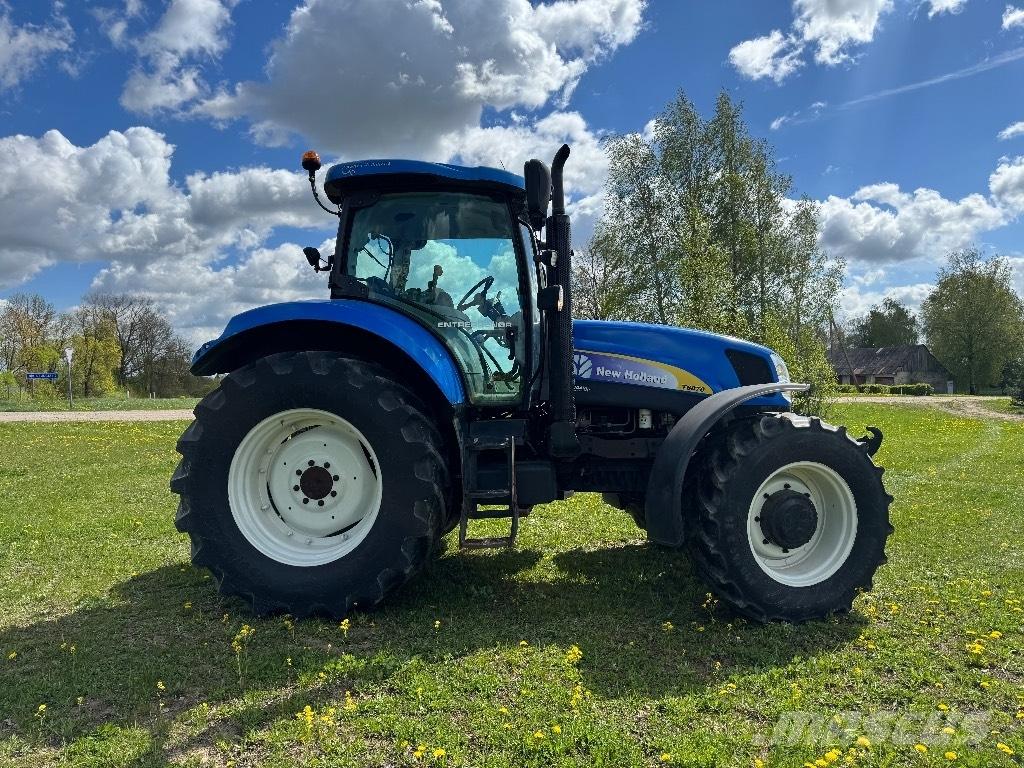 New Holland T 6070 트랙터