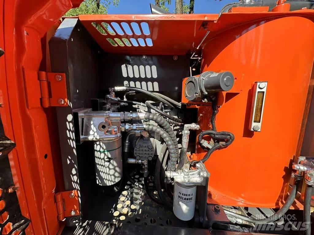 Hitachi ZX 120 대형 굴삭기 29톤 이상