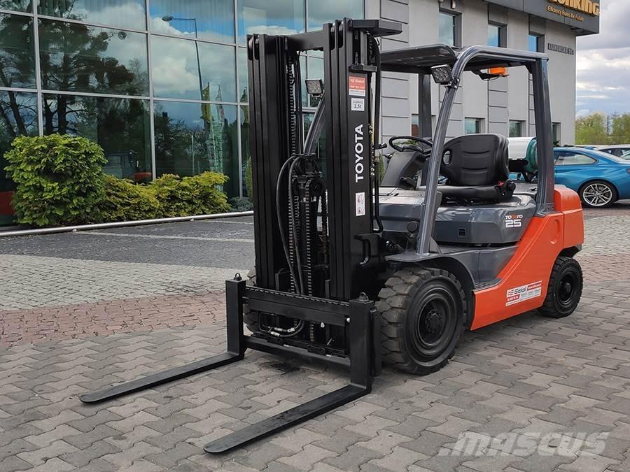 Toyota 02-8FGF25 LPG 지게차
