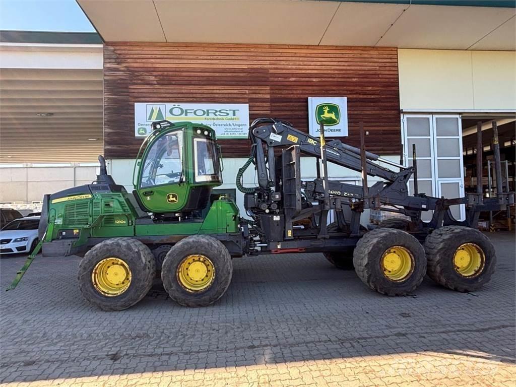 John Deere 1210 G 원목 포워더
