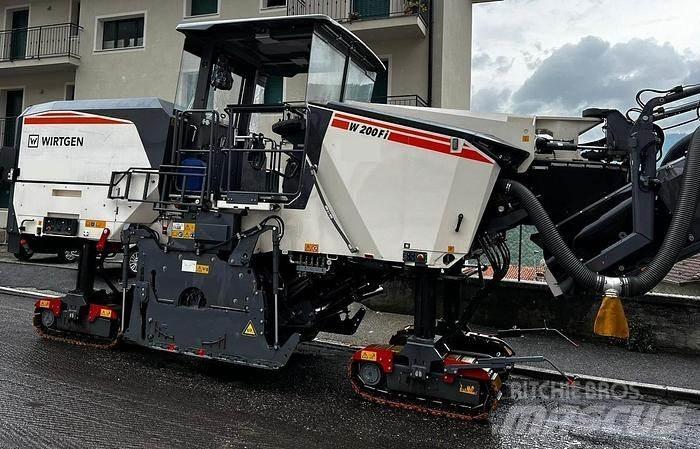 Wirtgen W200Fi 콘크리트 스톤 머신