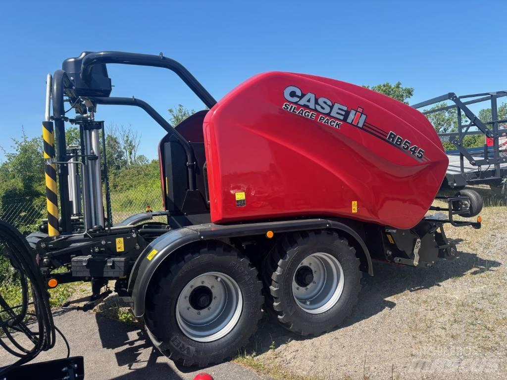 Case IH RB 545 원형 곤포기