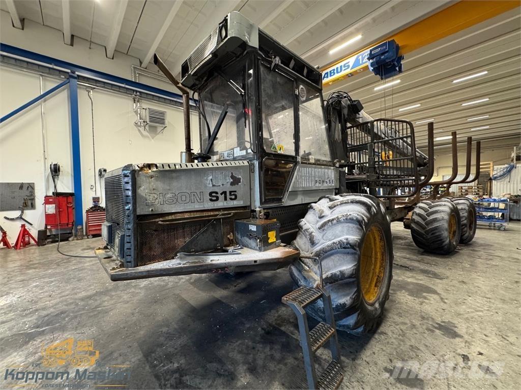 Ponsse Bison S15 원목 포워더