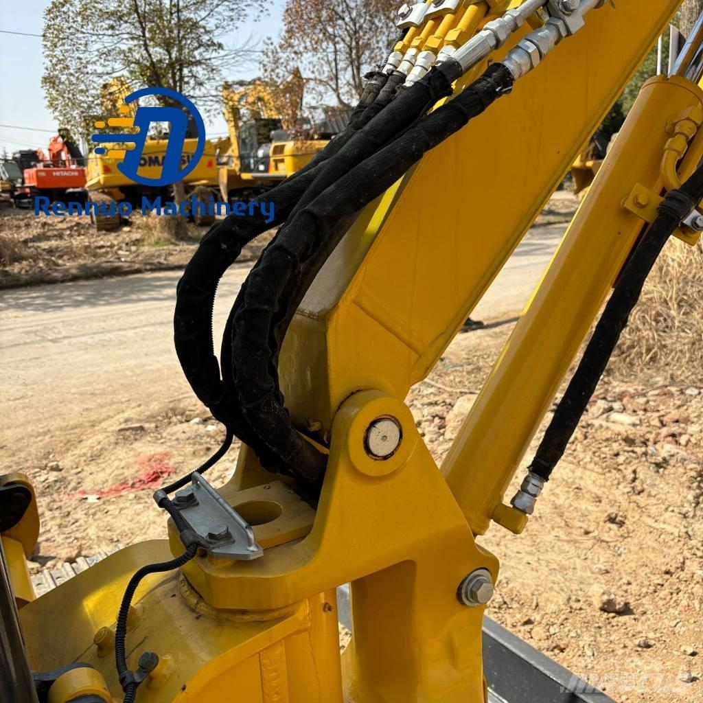 Komatsu PC 40MR 소형 굴삭기 7톤 미만