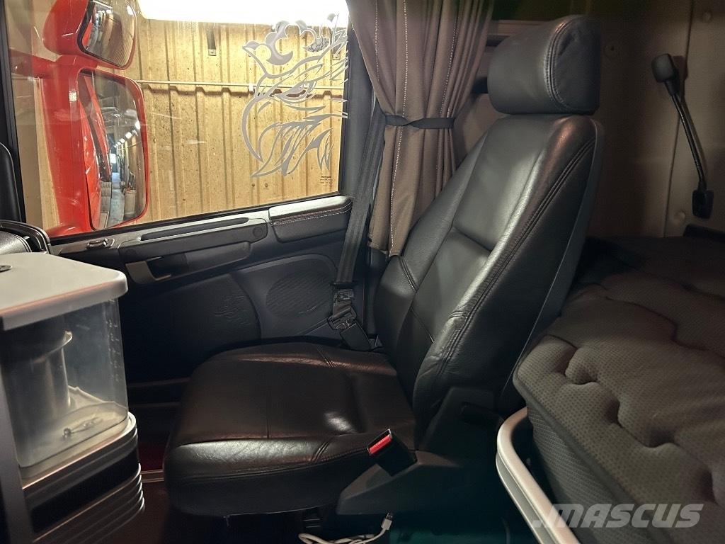 Scania R 520 LB 덤프 트럭