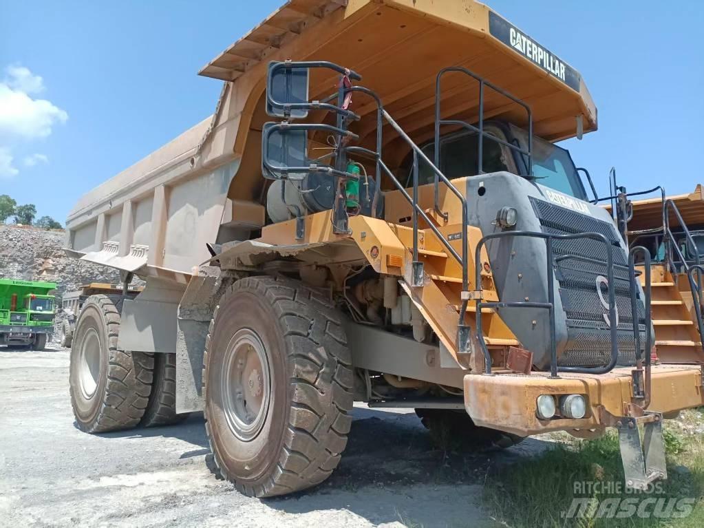 CAT 773 F 연결식 홀러