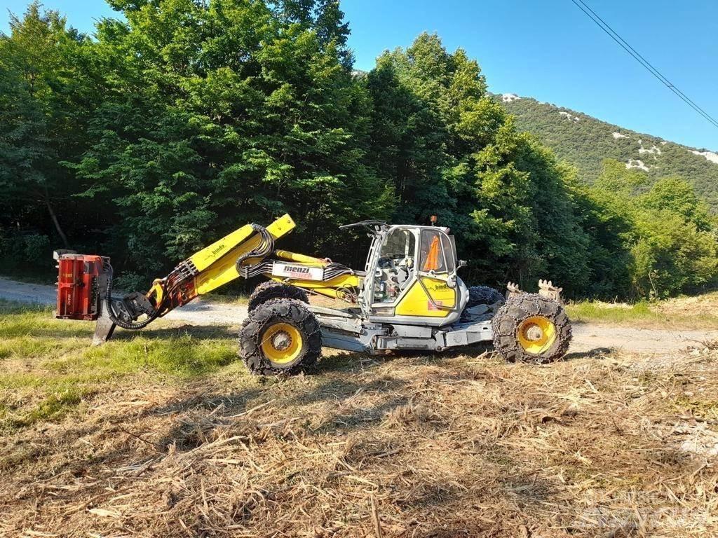 Menzi Muck M450 굴삭기