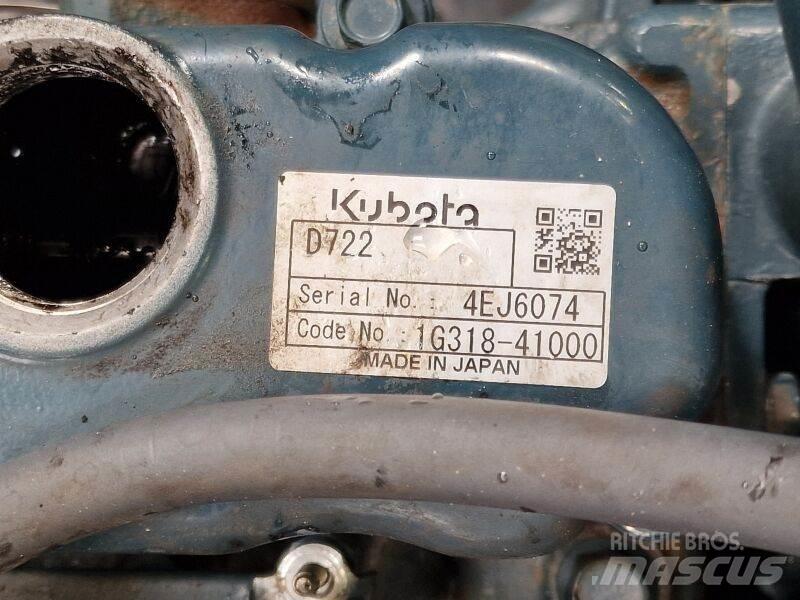 Kubota D722 엔진