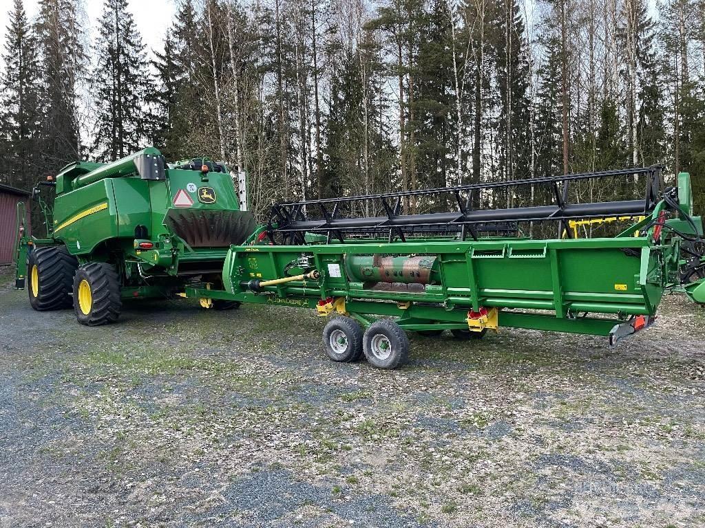 John Deere T 560 i 콤바인 수확기