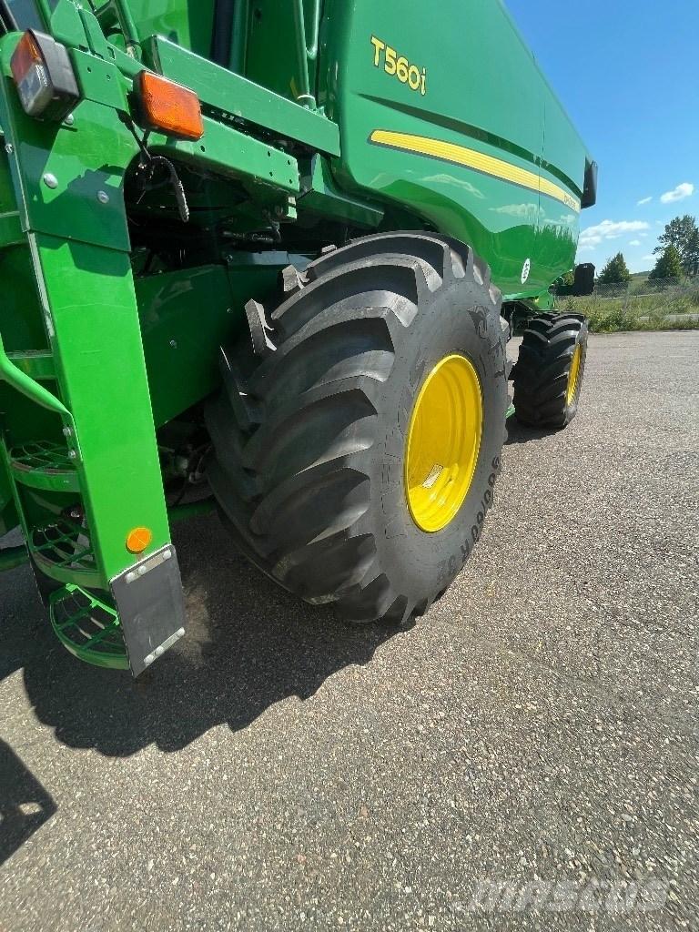 John Deere T 560 i 콤바인 수확기