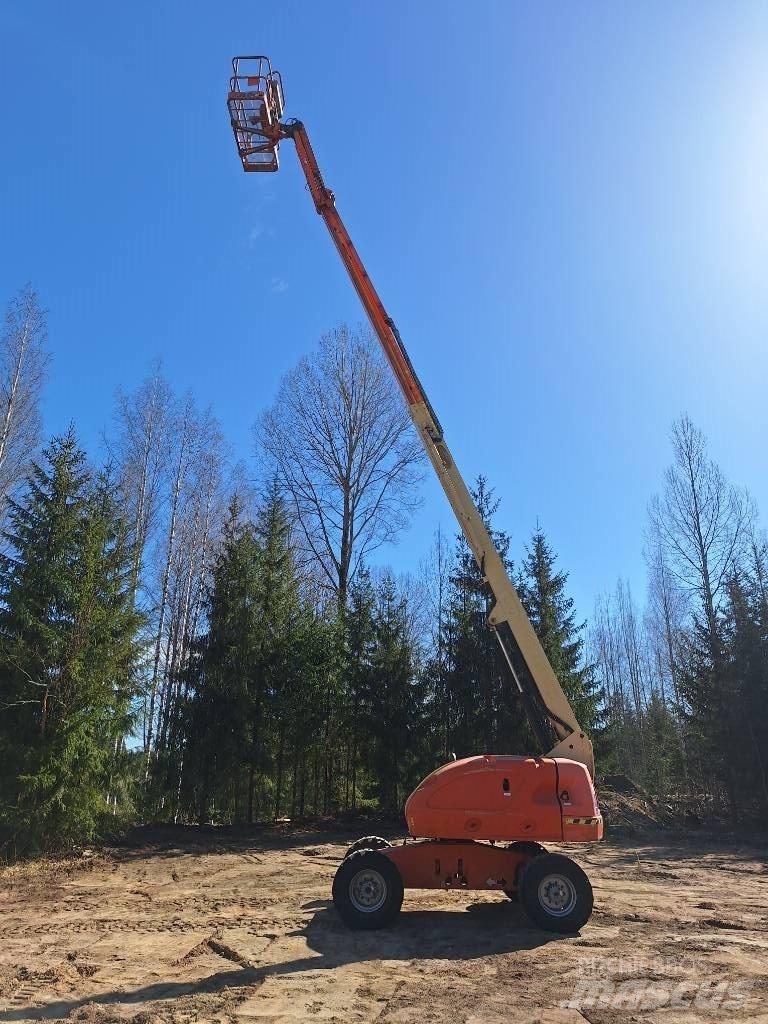 JLG 460 SJ 관절형 전동이동 리프트
