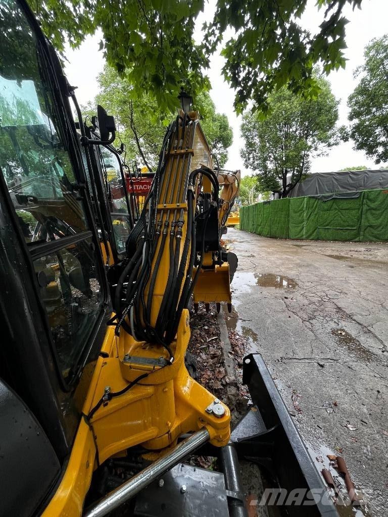 Komatsu PC 35 MR 소형 굴삭기 7톤 미만