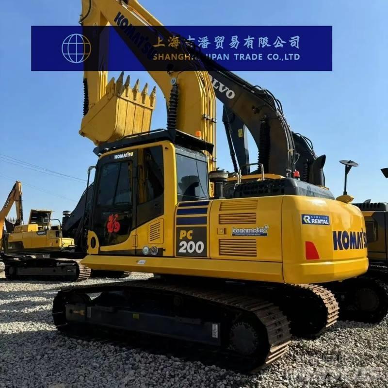 Komatsu PC 200 대형 굴삭기 29톤 이상